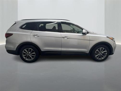 2019 Hyundai Santa Fe XL SE
