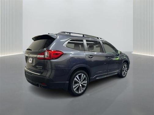 Magnetite Gray Metallic 2019 Subaru Ascent Limited 7-Passenger