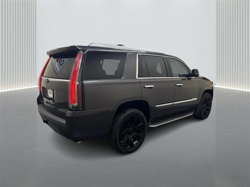 2016 Cadillac Escalade Luxury