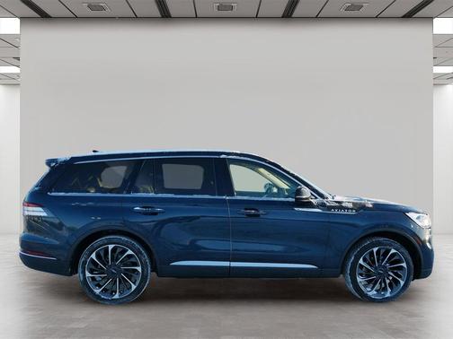2021 Lincoln Aviator Reserve AWD