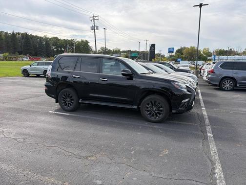 2023 Lexus GX 460 Premium