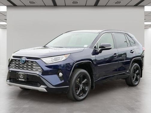 2020 Toyota RAV4 Hybrid SE