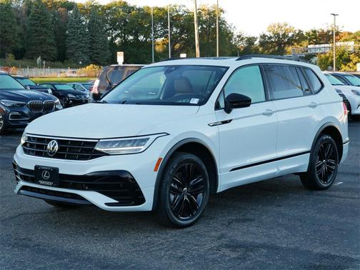 2022 Volkswagen Tiguan 2.0T SE R-Line Black 4MOTION