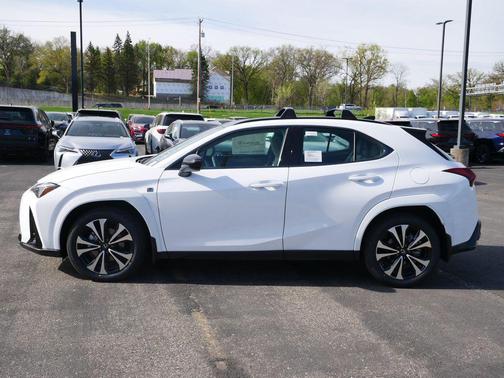 Ultra White/Obsidian 2026 Lexus UX 300h F SPORT Design