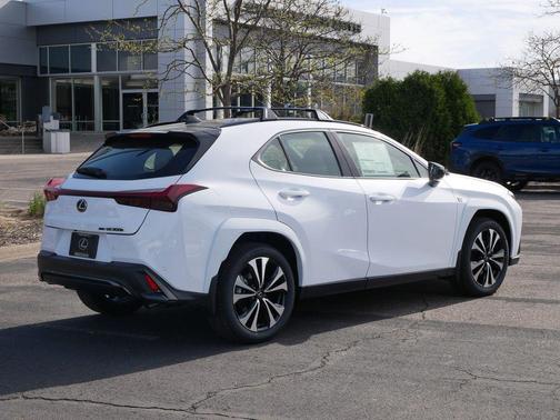 Ultra White/Obsidian 2026 Lexus UX 300h F SPORT Design