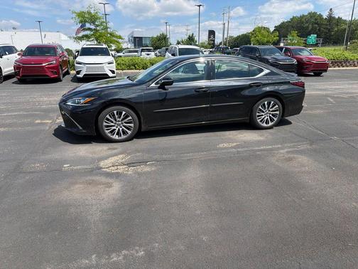 Caviar 2021 Lexus ES 350 Base
