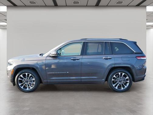 2023 Jeep Grand Cherokee 4xe Overland