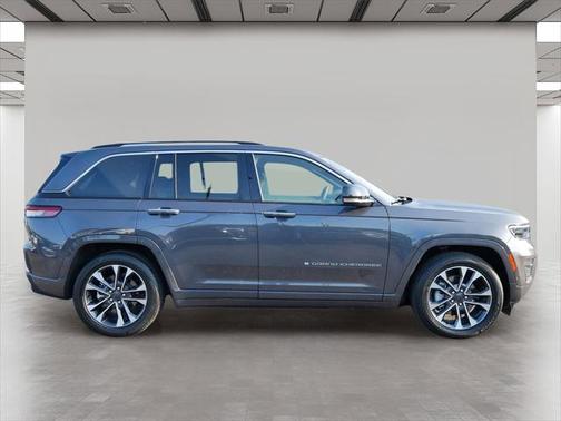 2023 Jeep Grand Cherokee 4xe Overland