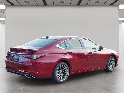 2025 Lexus ES 350 Ultra Luxury