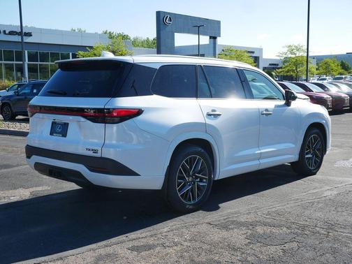 Wind Chill Pearl 2026 Lexus TX 350 Luxury