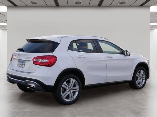 2020 Mercedes-Benz GLA 250 4MATIC