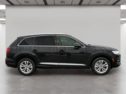 2019 Audi Q7 55 Premium