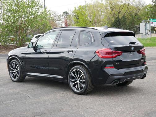 Black Sapphire Metallic 2021 BMW X3 M40i