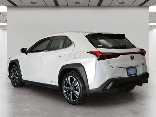 2020 Lexus UX 250h Base