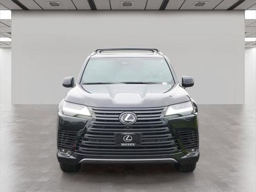 2025 Lexus LX 600 Luxury