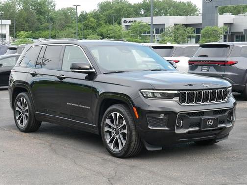 2023 Jeep Grand Cherokee Overland