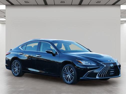 2022 Lexus ES 350 Base