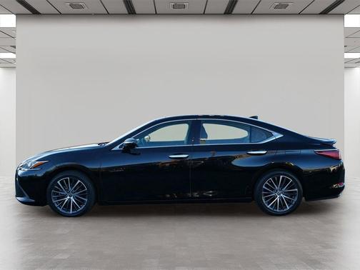 2022 Lexus ES 350 Base