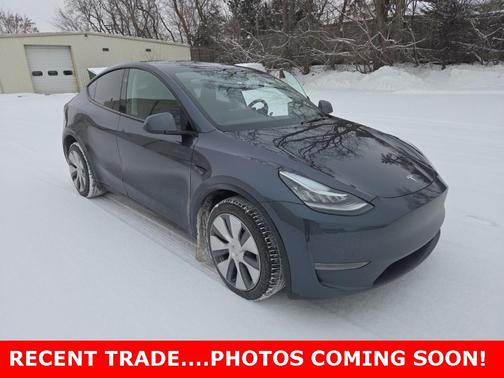 2023 Tesla Model Y Long Range Dual Motor All-Wheel Drive