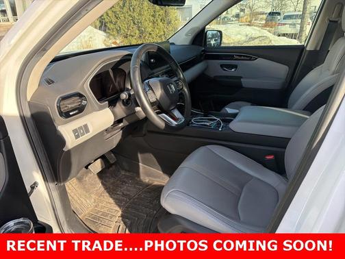 2025 Honda Pilot Touring 8-Passenger