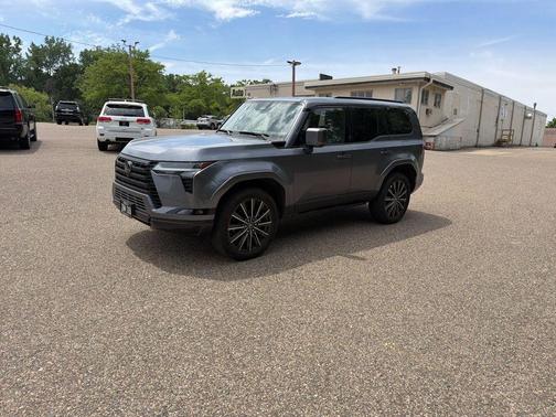 Nebula Gray Pearl 2025 Lexus GX 550 Luxury+
