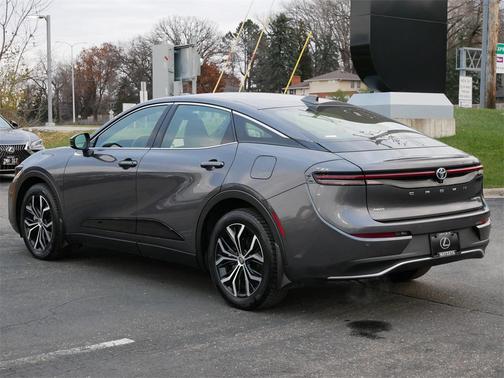 2023 Toyota Crown Limited