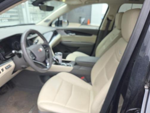 Wilder Metallic 2023 Cadillac XT6 Premium Luxury AWD