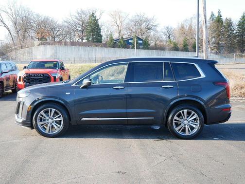 Wilder Metallic 2023 Cadillac XT6 Premium Luxury AWD