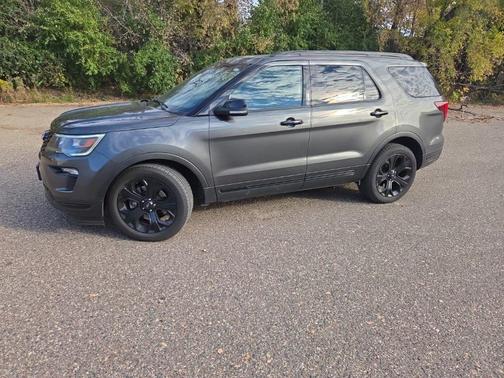 Magnetic Metallic 2019 Ford Explorer Sport