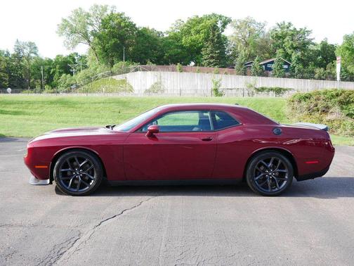 Octane Red Pearlcoat 2019 Dodge Challenger R/T