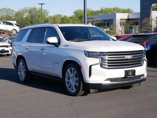 Iridescent Pearl Tricoat 2021 Chevrolet Tahoe 4WD High Country
