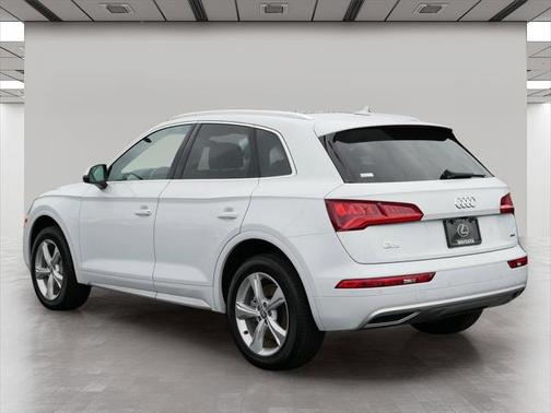 2020 Audi Q5 45 Premium Plus