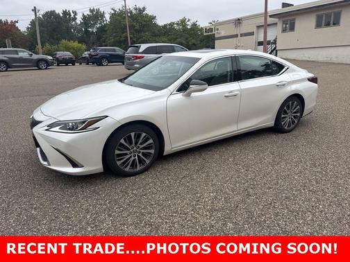 2019 Lexus ES 350 Base