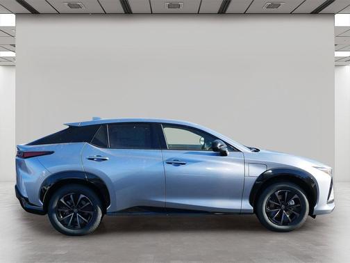 2026 Lexus RZ 350e 