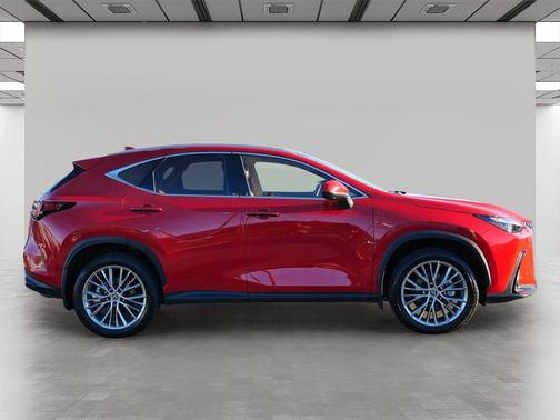 2025 Lexus NX 350h Luxury