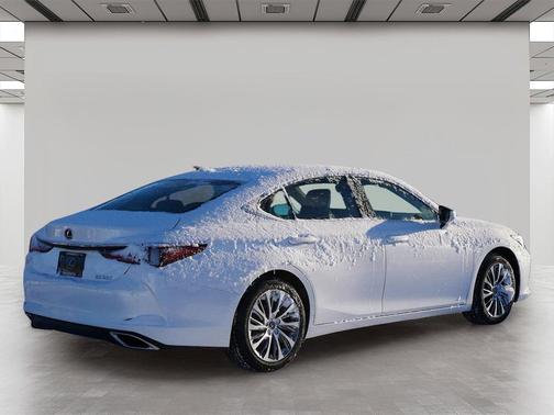 2019 Lexus ES 350 Base