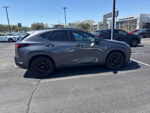 2022 Lexus NX 350 F SPORT Handling