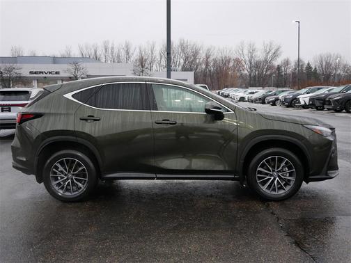 2025 Lexus NX 350h AWD