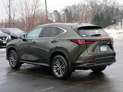 2025 Lexus NX 350h AWD