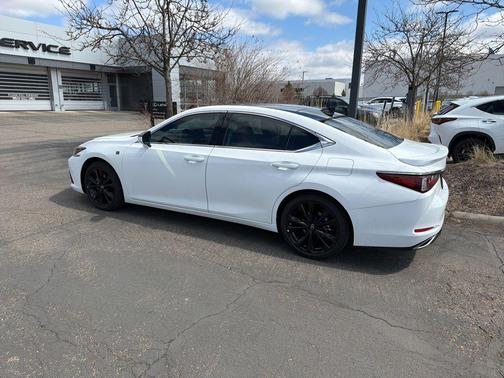 Eminent White Pearl 2025 Lexus ES 350 Base