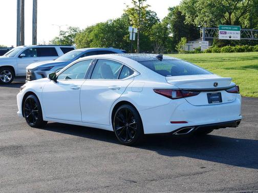 Eminent White Pearl 2025 Lexus ES 350 Base