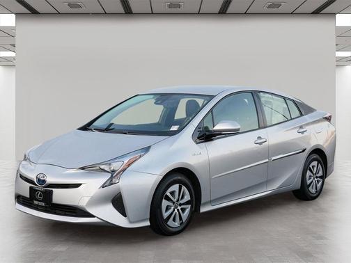 2017 Toyota Prius Four