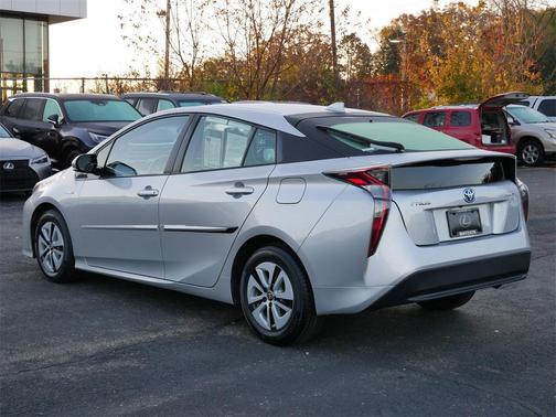 2017 Toyota Prius Four