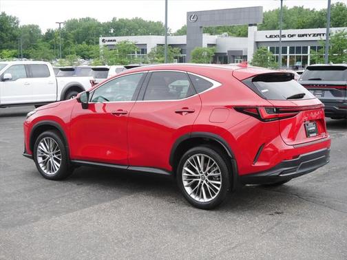 2025 Lexus NX 350h Premium