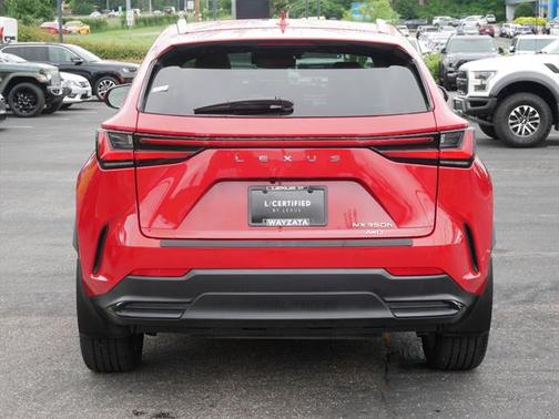 2025 Lexus NX 350h Premium