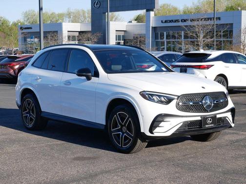 Polar White 2023 Mercedes-Benz GLC 300 4MATIC