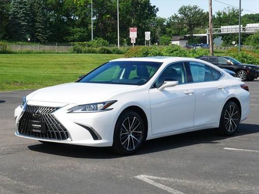 2024 Lexus ES 300h Base