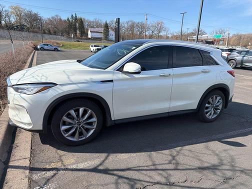 Majestic White 2021 INFINITI QX50 LUXE
