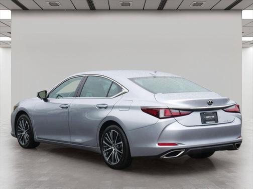 Iridium 2025 Lexus ES 350 Base