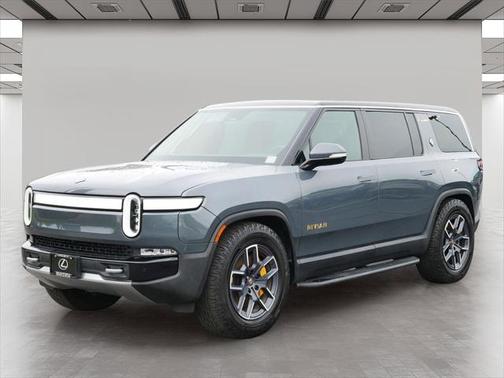 2023 Rivian R1S Adventure
